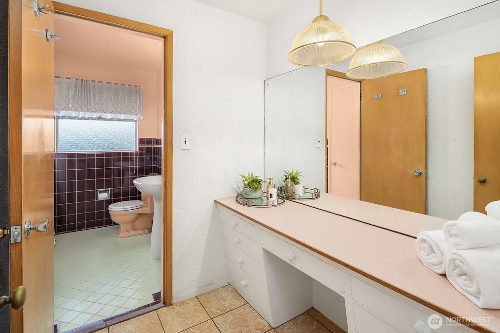 listing image 9363487055508998038