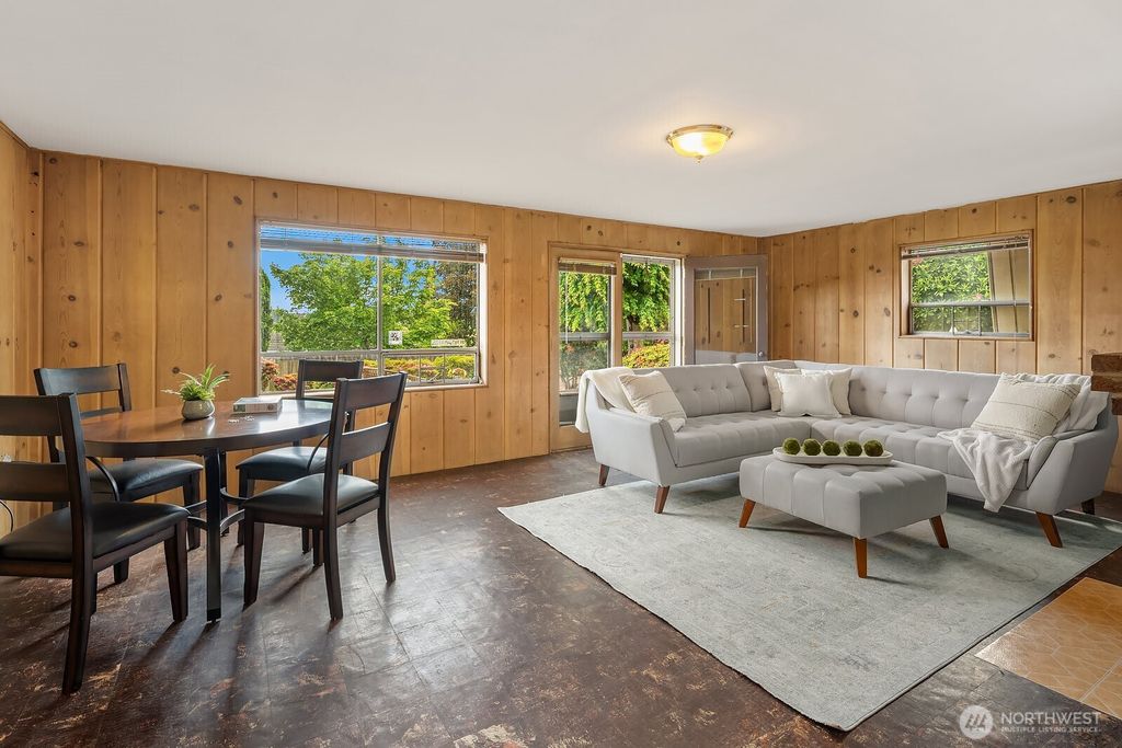 listing image 9363692116847318334