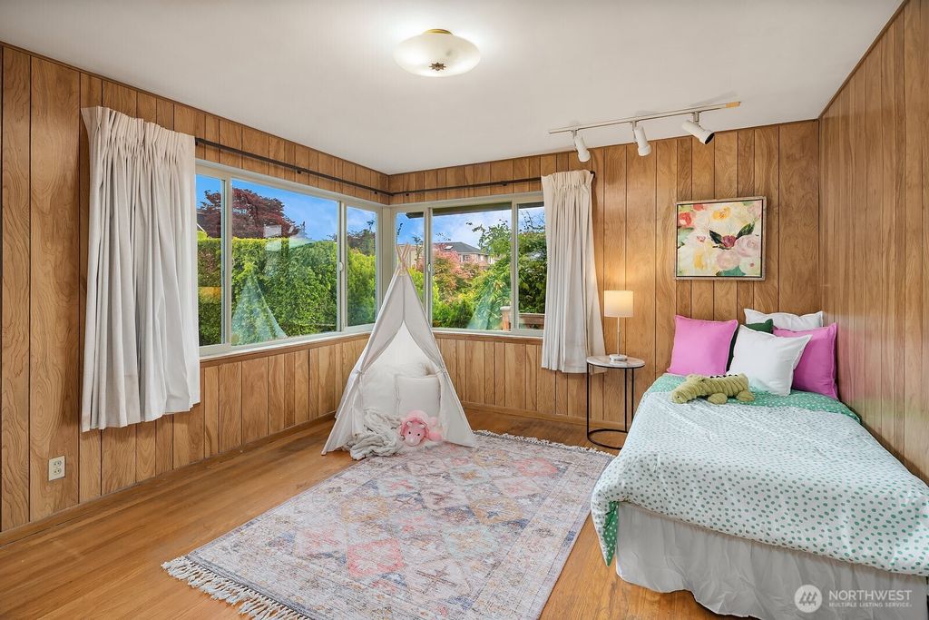 listing image 9361406646557976765