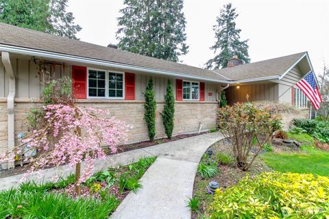 217 SW 176th Street Normandy Park WA 98166