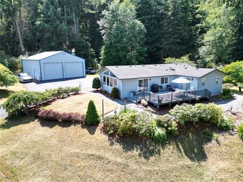 Photo of 2196 N Bluff Road, Greenbank, WA 98253 (MLS # 2561480)