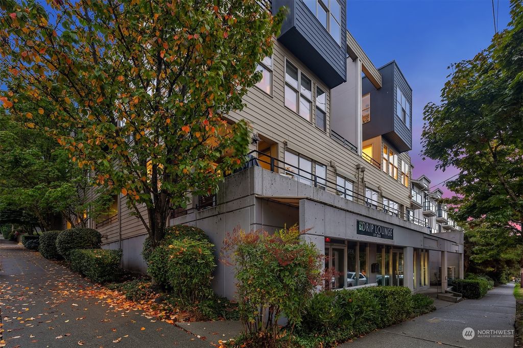 Photo of 201 E Boston Street #2200, Seattle, WA 98102 (MLS # 2310153)