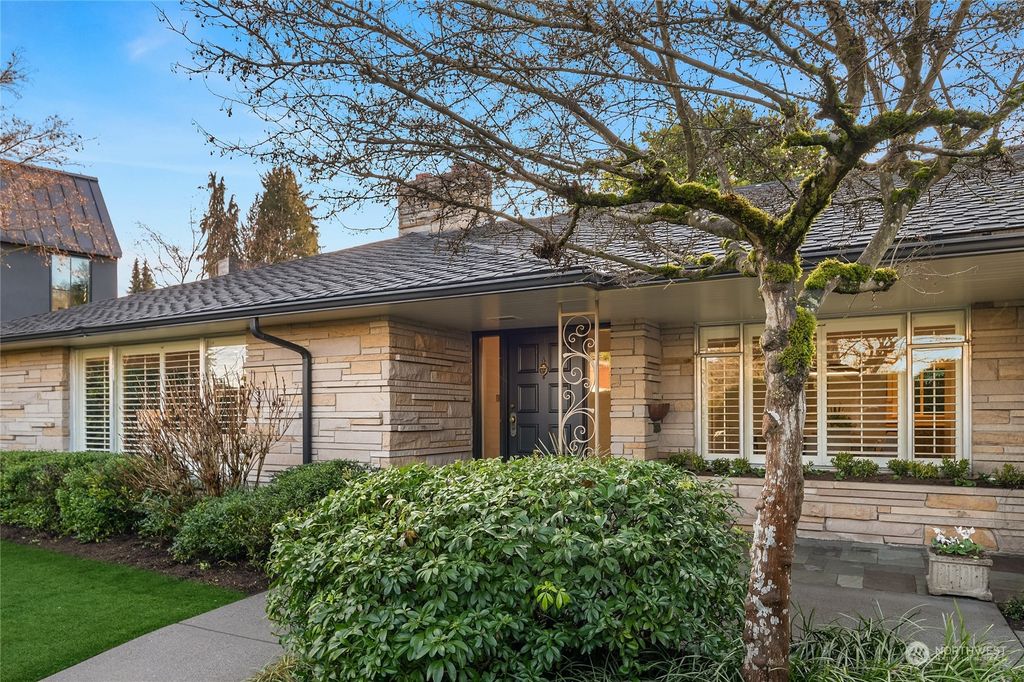 Photo of 1927 Blenheim Drive E, Seattle, WA 98112 (MLS # 2321563)