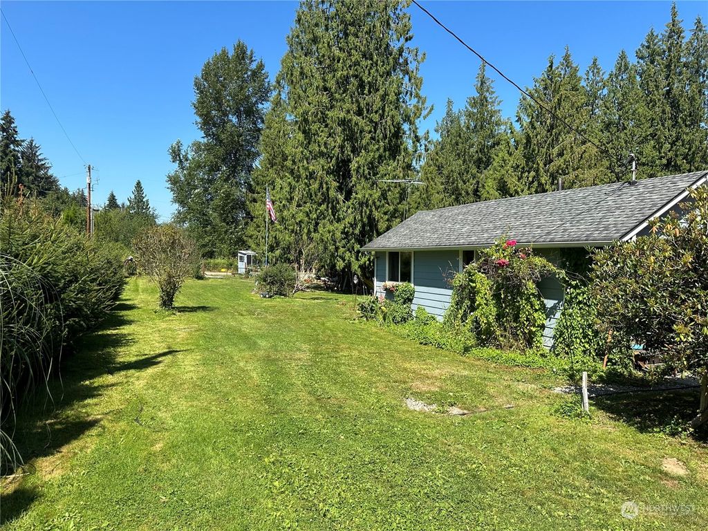 Photo of 11213 87th Avenue NE, Marysville, WA 98271 (MLS # 2275501)