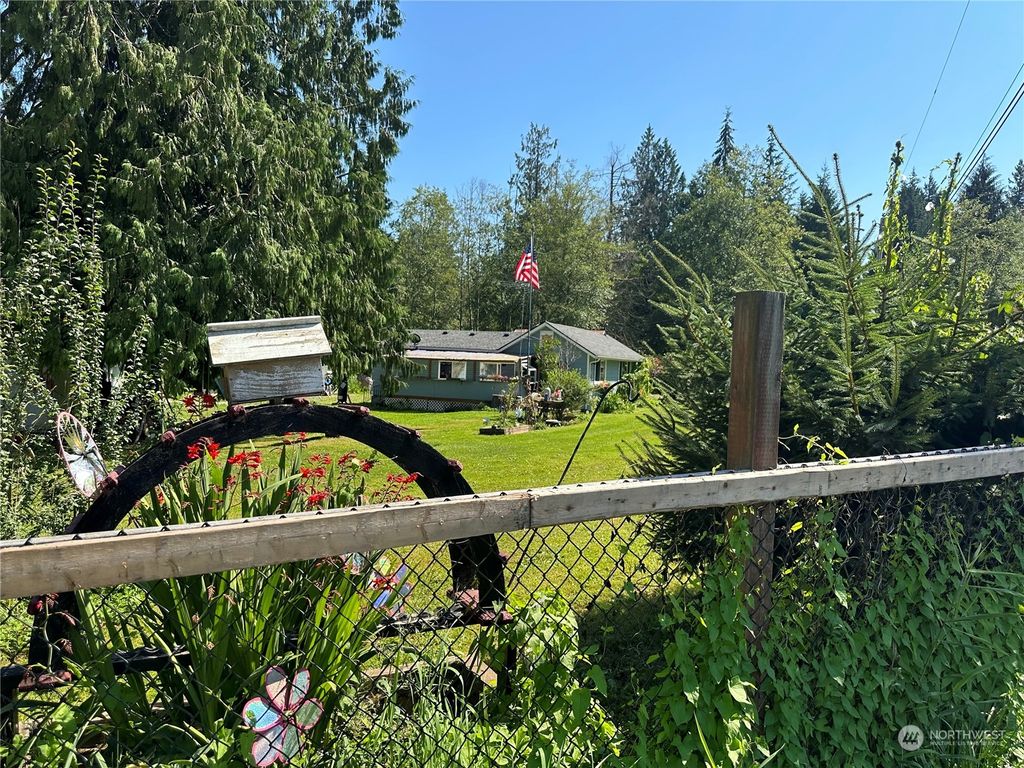 Photo of 11213 87th Avenue NE, Marysville, WA 98271 (MLS # 2275501)