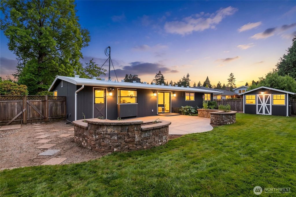 Photo of 4215 189th Place SW, Lynnwood, WA 98036 (MLS # 2535355)