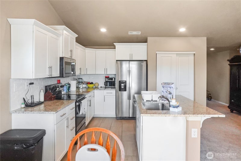 1125 W Sequoia Road