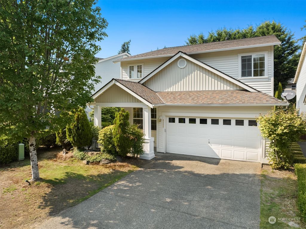 Photo of 9222 NE 173rd Place, Bothell, WA 98011 (MLS # 2154162)