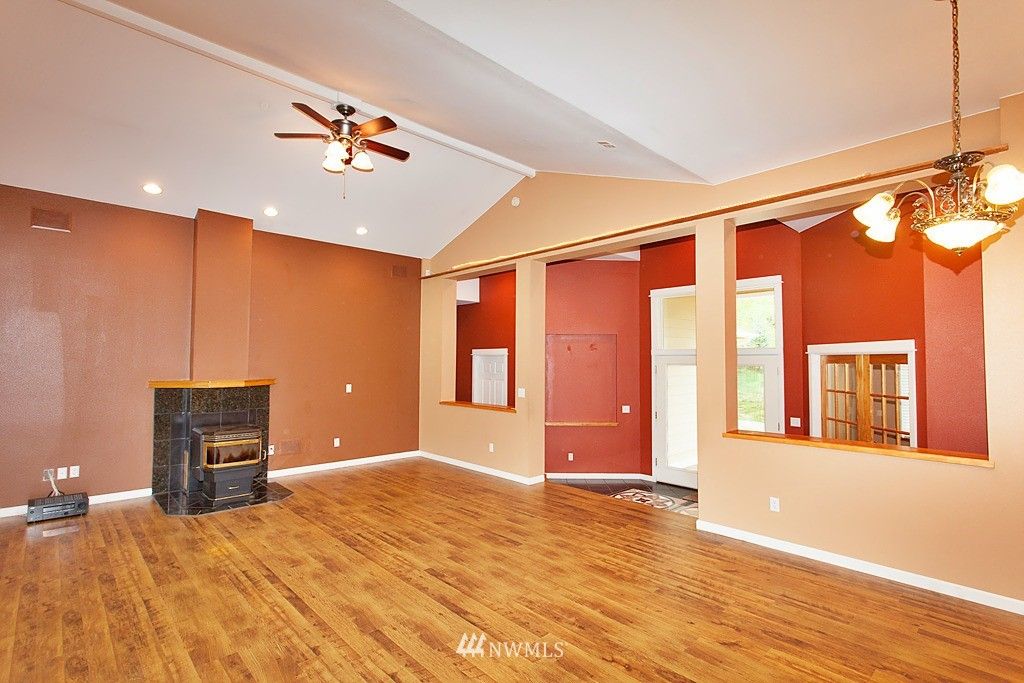 listing image 9366139065201360012