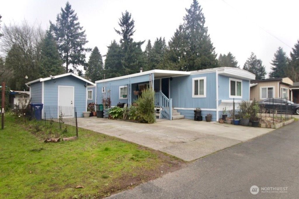 Photo of 3105 M Street St SE #33, Auburn, WA 98002 (MLS # 2471475)