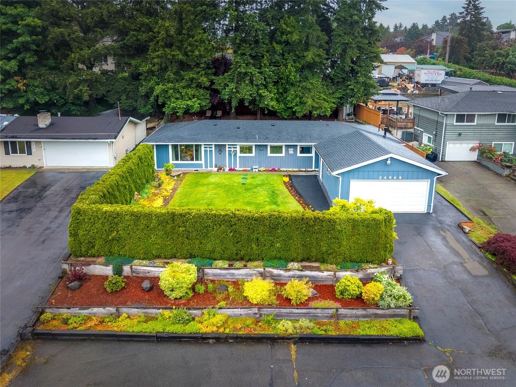 Photo of 24648 96th Avenue S, Kent, WA 98030 (MLS # 2545774)