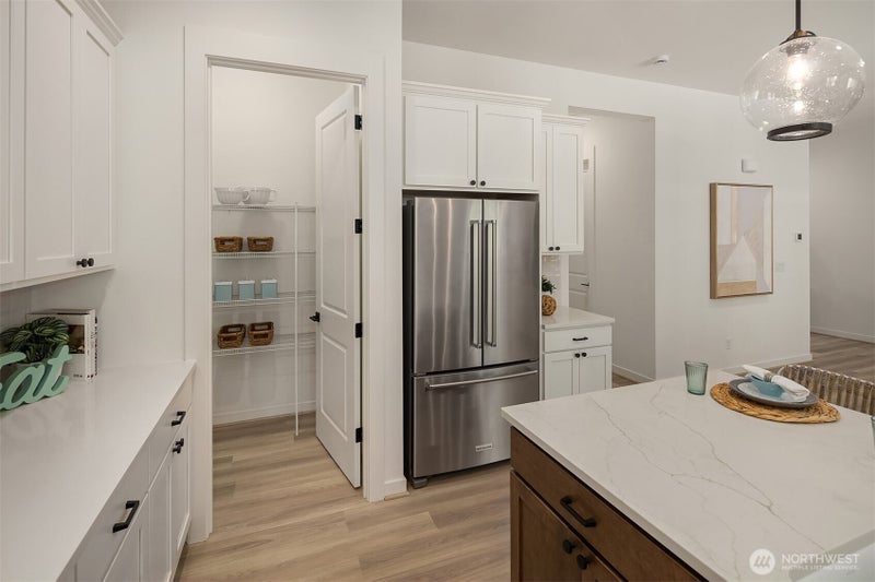 24080 SE Emerald Street 280