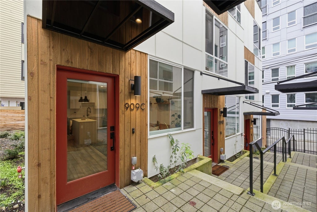 Photo of 909 Hiawatha Place S #C, Seattle, WA 98144 (MLS # 2588411)