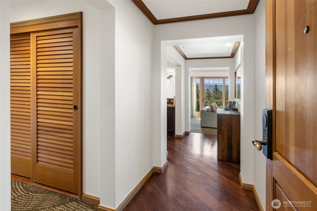 Photo of 3600 Suncadia Trail #5062, Cle Elum, WA 98922 (MLS # 2485681)