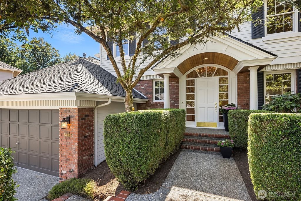 Photo of 5447 176th Place SE, Bellevue, WA 98006 (MLS # 2410888)