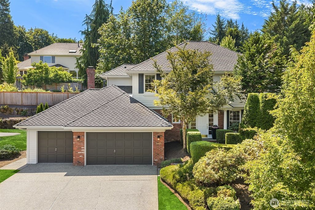 Photo of 5447 176th Place SE, Bellevue, WA 98006 (MLS # 2410888)
