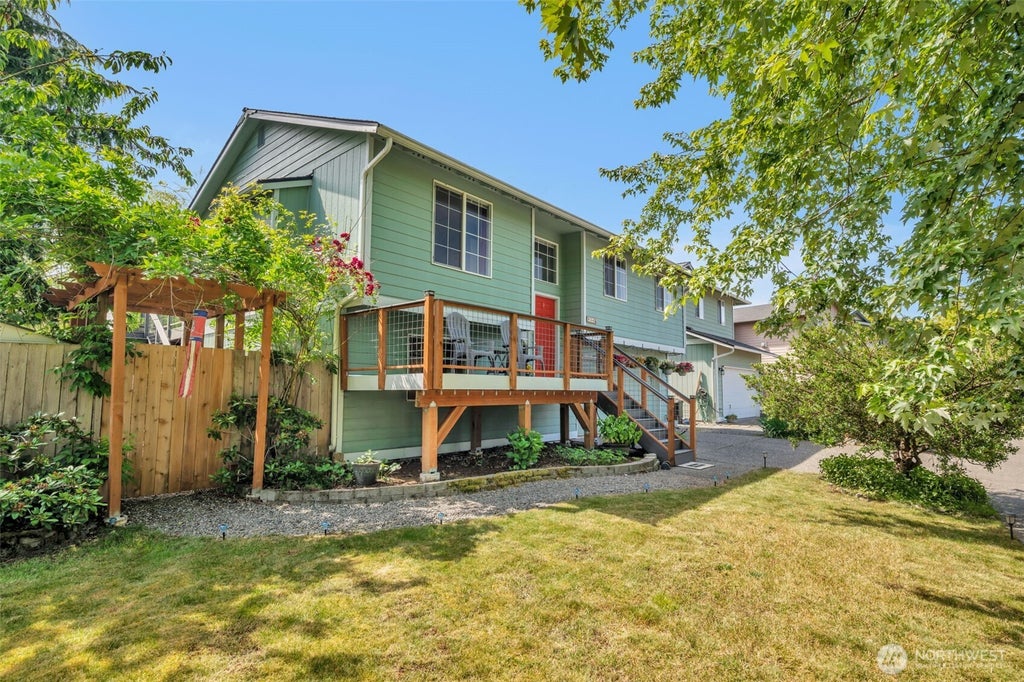 Photo of 934 Merea Lane SE, Sultan, WA 98294 (MLS # 2544755)