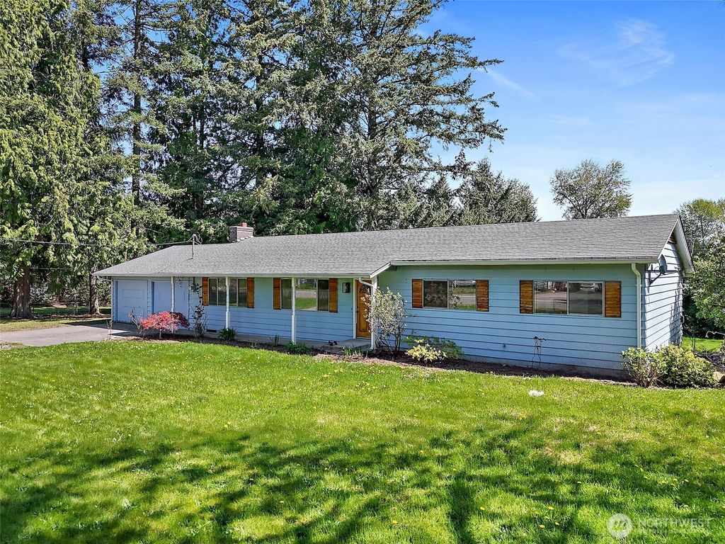 Photo of 21210 184th Avenue SE, Renton, WA 98058 (MLS # 2365836)