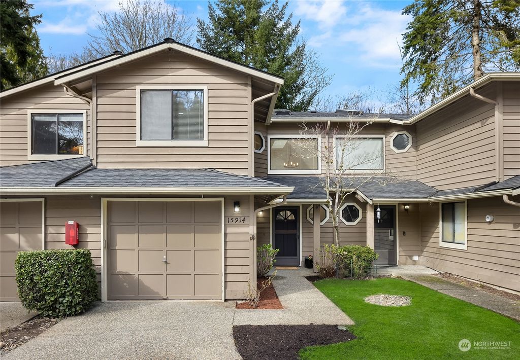 Photo of 15914 NE 42nd Street #19B, Redmond, WA 98052 (MLS # 2210172)