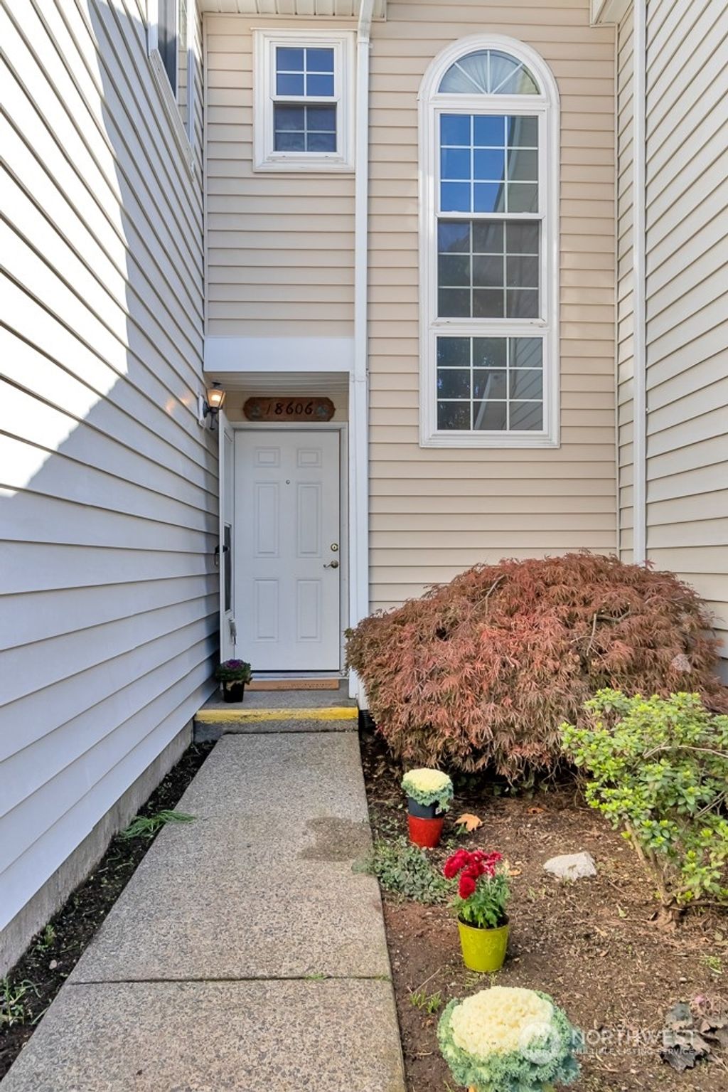 Photo of 18606 48th Place S, SeaTac, WA 98188 (MLS # 2176023)