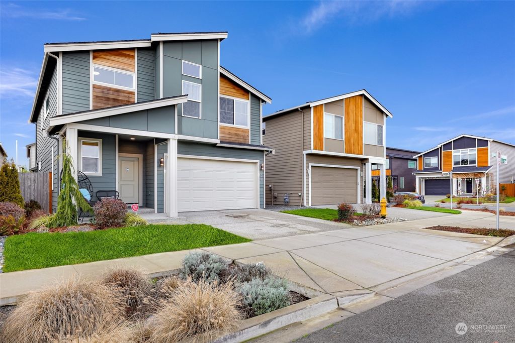 Photo of 2635 176th Place NE, Marysville, WA 98271 (MLS # 2024016)