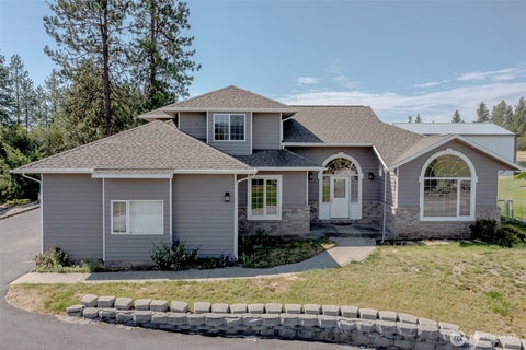 Photo of 1107 Pinebrook Drive, Chewelah, WA 99109 (MLS # 2532516)