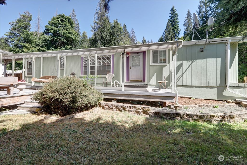 Photo of 33046 NE 70th Street, Carnation, WA 98014 (MLS # 2153138)