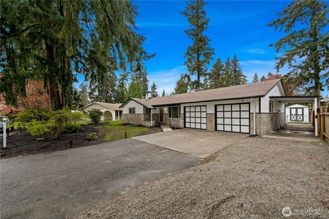 Photo of 11017 123rd Street Ct E, Puyallup, WA 98374 (MLS # 2512895)