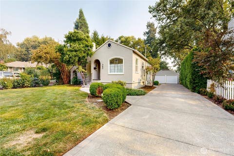 Photo of 540 Craig Street, Walla Walla, WA 99362 (MLS # 2564537)