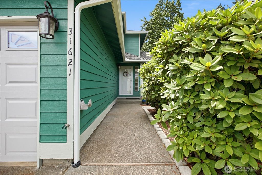 Photo of 31632 117th Avenue SE, Auburn, WA 98092 (MLS # 2539088)