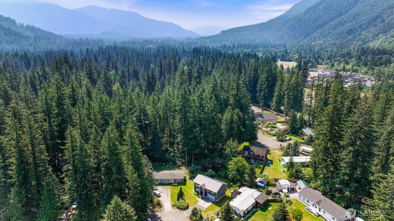 2261 Fall Valley Lane