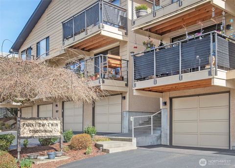 519 4th Avenue S Unit D, Edmonds, WA 98020 - MLS#: 2340987