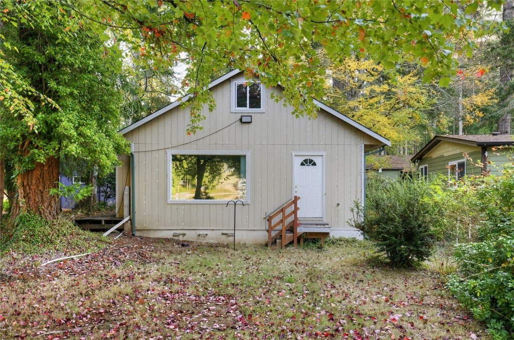 Photo of 200 E Phillips Lake Loop Road, Shelton, WA 98584 (MLS # 2599484)