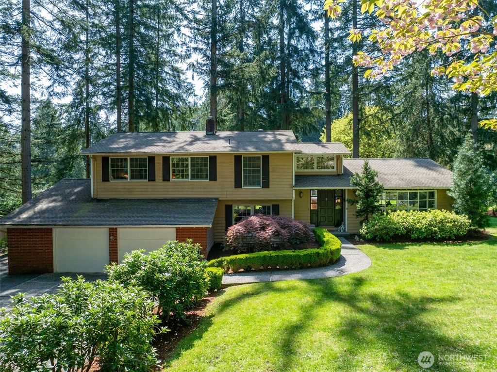Photo of 4601 140th Avenue NE, Bellevue, WA 98005 (MLS # 2364366)