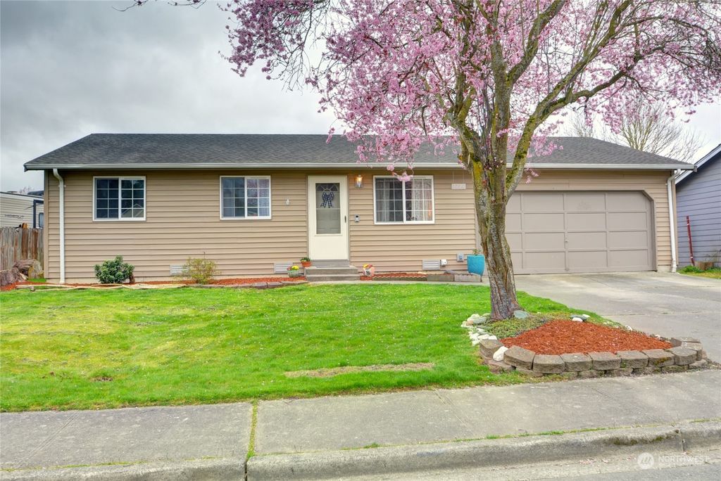 Photo of 7728 275th Street NW, Stanwood, WA 98292 (MLS # 2051904)