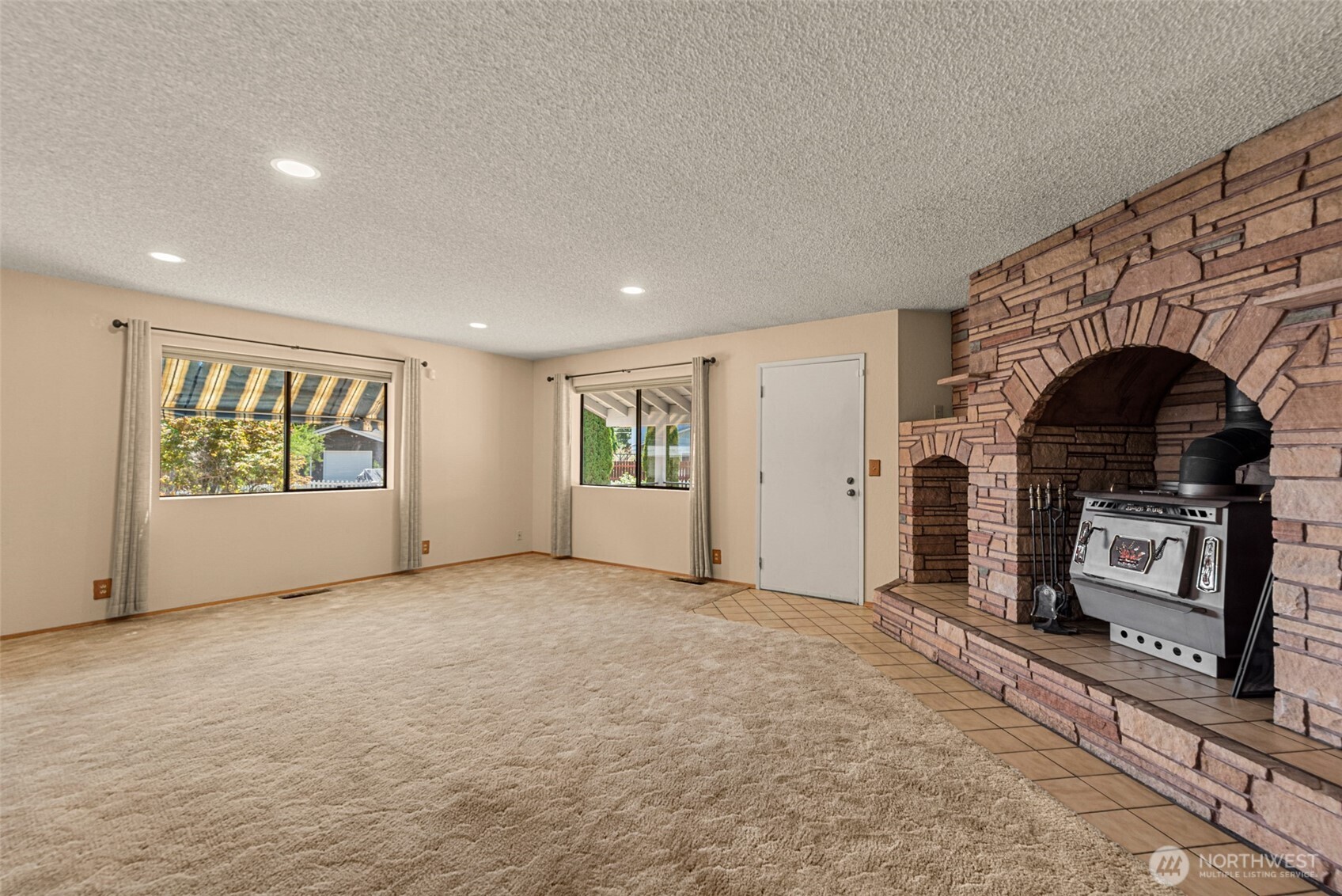 137 W Center Street
