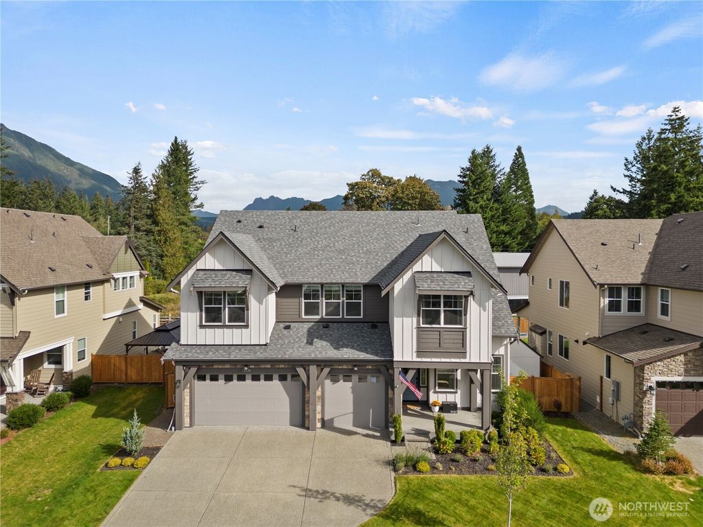 Photo of 1806 Canyon Avenue SE, North Bend, WA 98045 (MLS # 2353085)