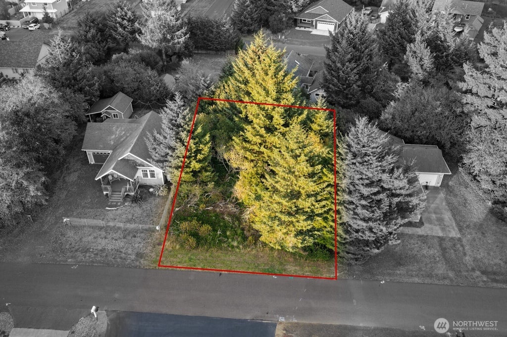 Photo of 668 Island Circle SE, Ocean Shores, WA 98569 (MLS # 2587873)