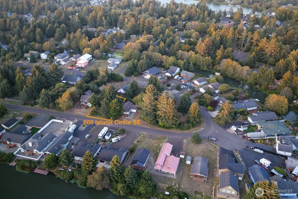 Photo of 668 Island Circle SE, Ocean Shores, WA 98569 (MLS # 2587873)