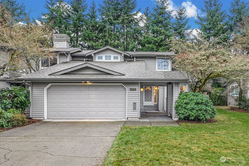 Photo of 6725 113th Place SE, Bellevue, WA 98006 (MLS # 2024108)