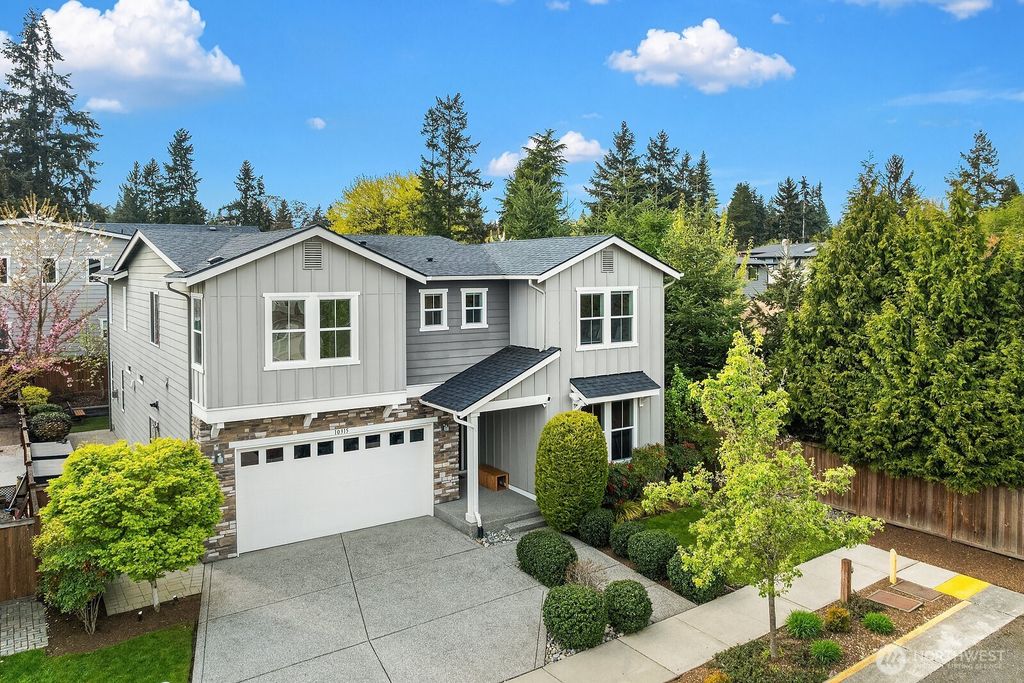 Photo of 10315 134th Place NE, Kirkland, WA 98033 (MLS # 2507063)