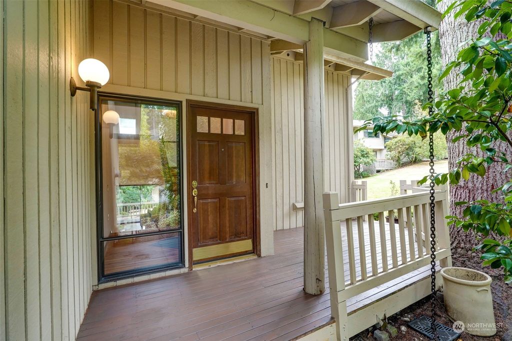 Photo of 6408 158th Place NE, Redmond, WA 98052 (MLS # 2160829)