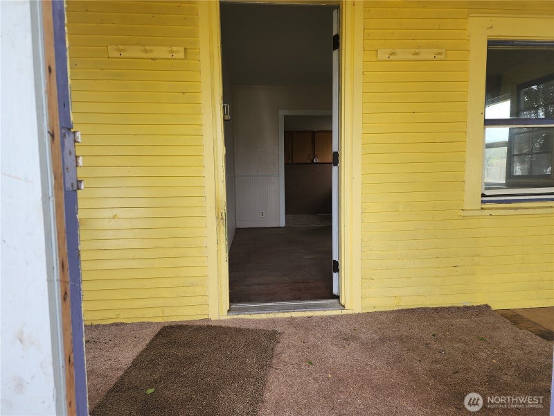 241 SW 10th Street