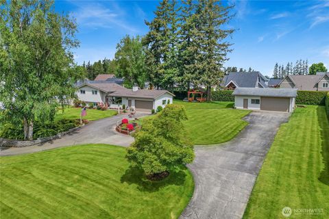 Photo of 136 W Wiser Lake Road, Ferndale, WA 98248 (MLS # 2437251)