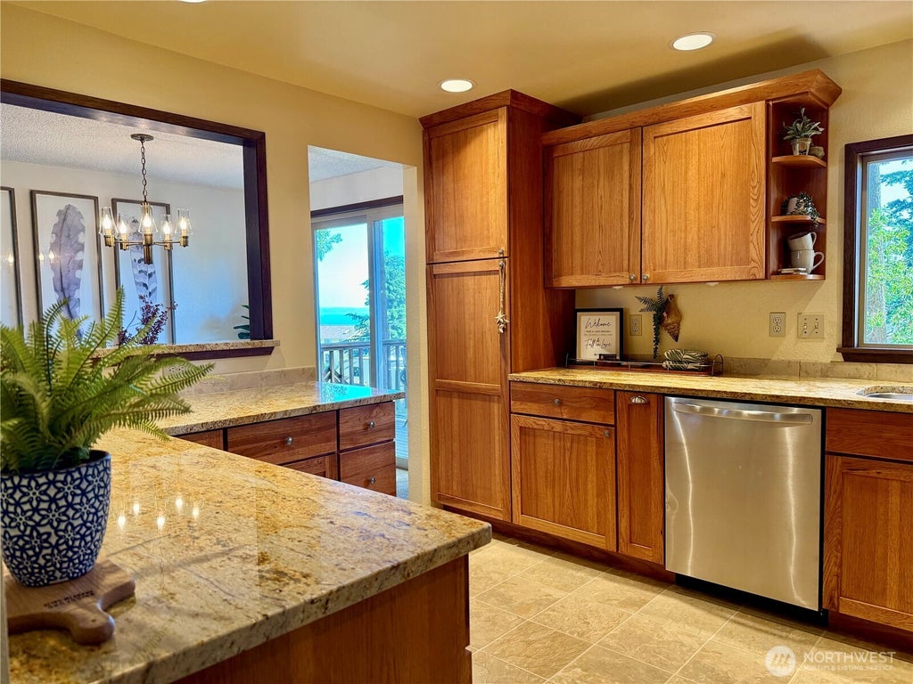 Photo of 745 SW 13th Avenue, Oak Harbor, WA 98277 (MLS # 2543596)