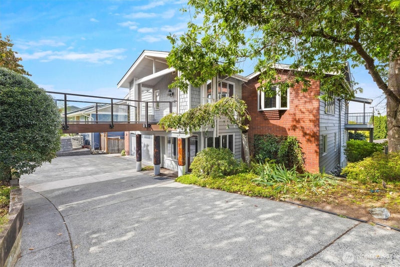 209 Bayside Road