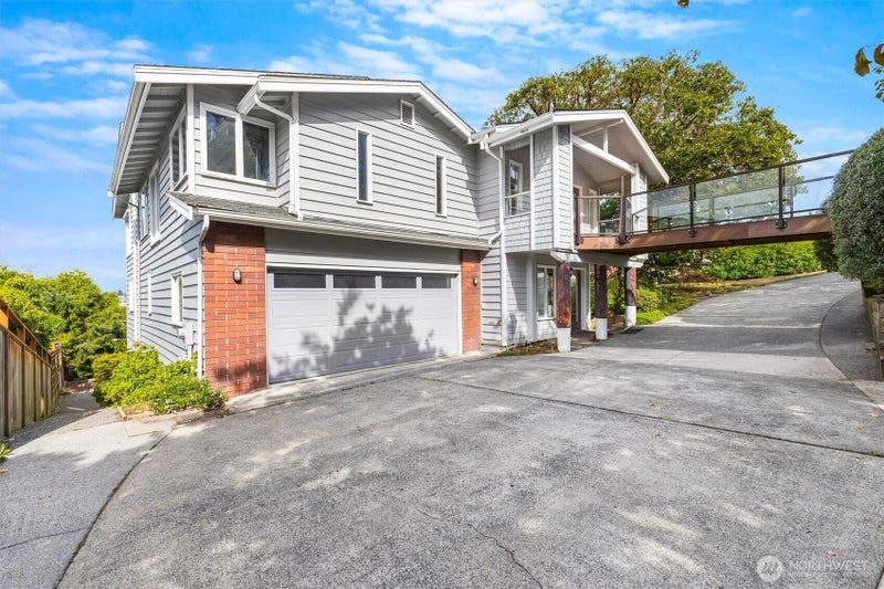209 Bayside Road