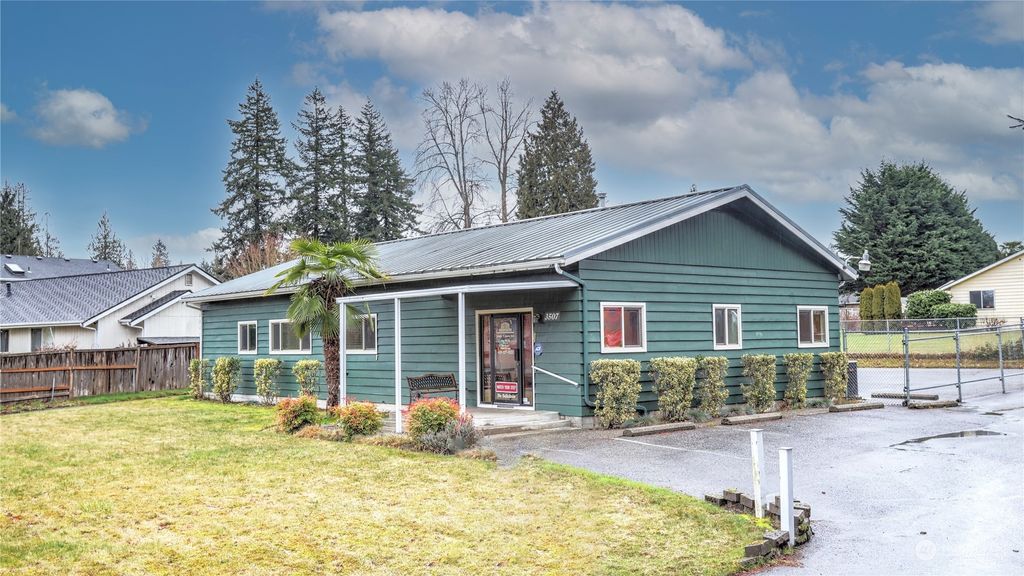 Photo of 3507 NE Sunset Boulevard, Renton, WA 98056 (MLS # 2214006)