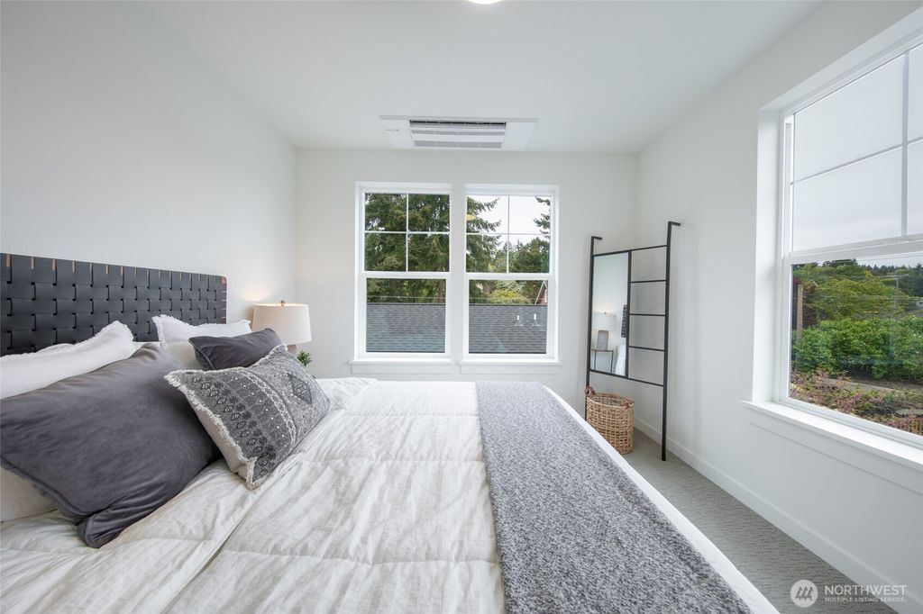 listing image 9360984606425566267