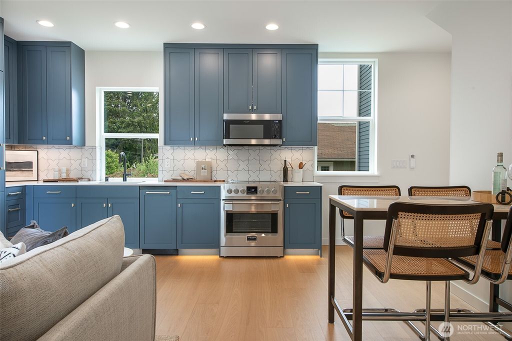 listing image 9364872715058137777